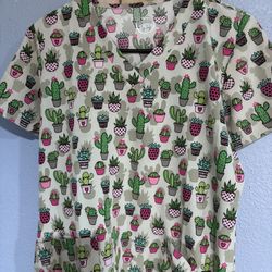Ropa De Enfermera Size M Y S   Muy Buena Calidad 😍 Y En Excelentes Condiciones!