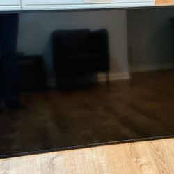 Large Flat Screen Samsung TV 