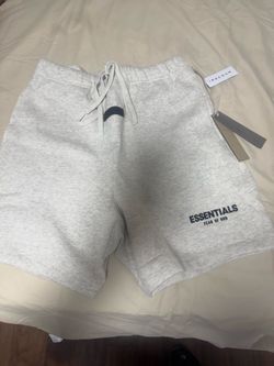 Essentials shorts size M