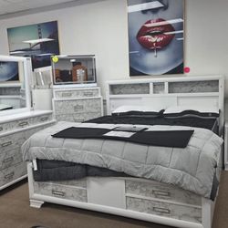 Offer Bedroom Set - Bed - Lights - New - Ask For Price 