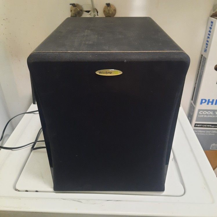 Velodyne VRP-10 Powered 10" Subwoofer Untested Powers On Estate Find Speaker Home Theatre