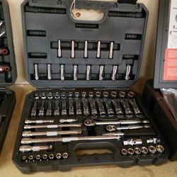 Matco Tools Silver Eagle 65 Piece Mechanics Tool Set