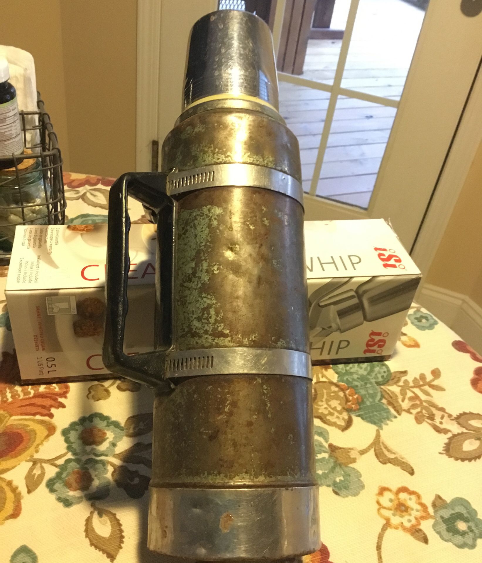 Vintage Aladdin Stanley Thermos, 1975. Nice Patina, works great! 14” high  5” wide w/ handle for Sale in Bostic, NC - OfferUp