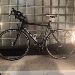 Cannondale Synapse Road Bicycle 