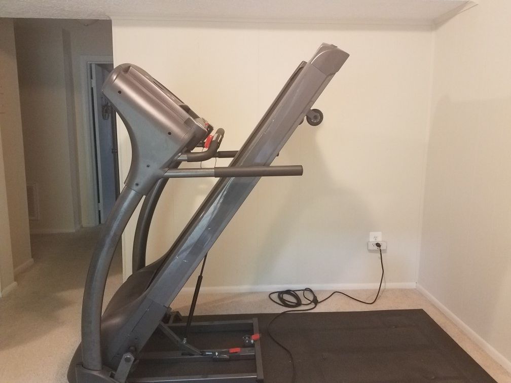 Well cared for treadmill-not a cheapo