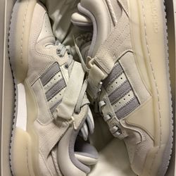 adidas forum buckle low bad bunny last forum (size 9.5m)