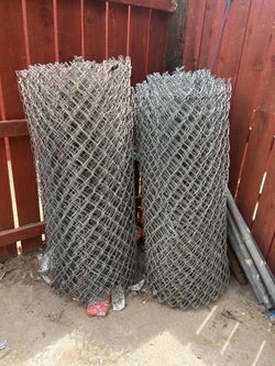 Chain link fence with 7-9 poles