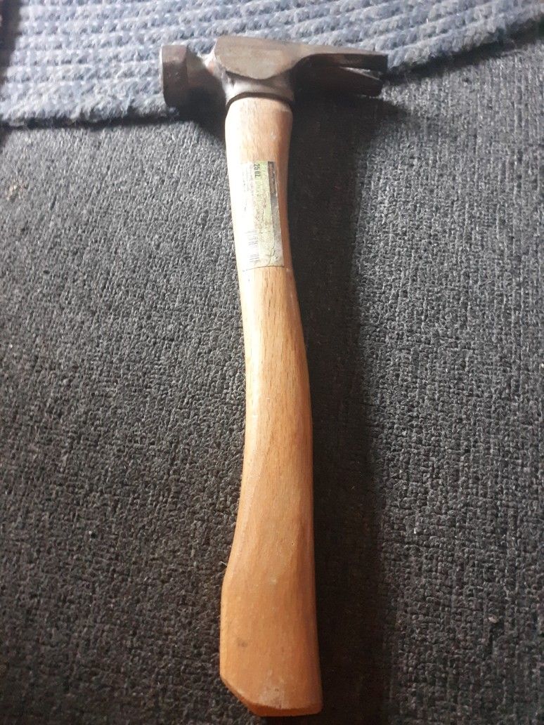 25 Oz Framing Hammer