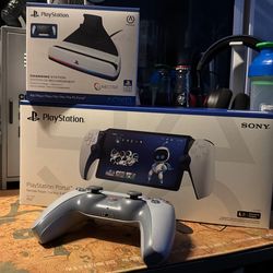 PlayStation Portal bundle with 30th anniversary OOB PS5 Controller