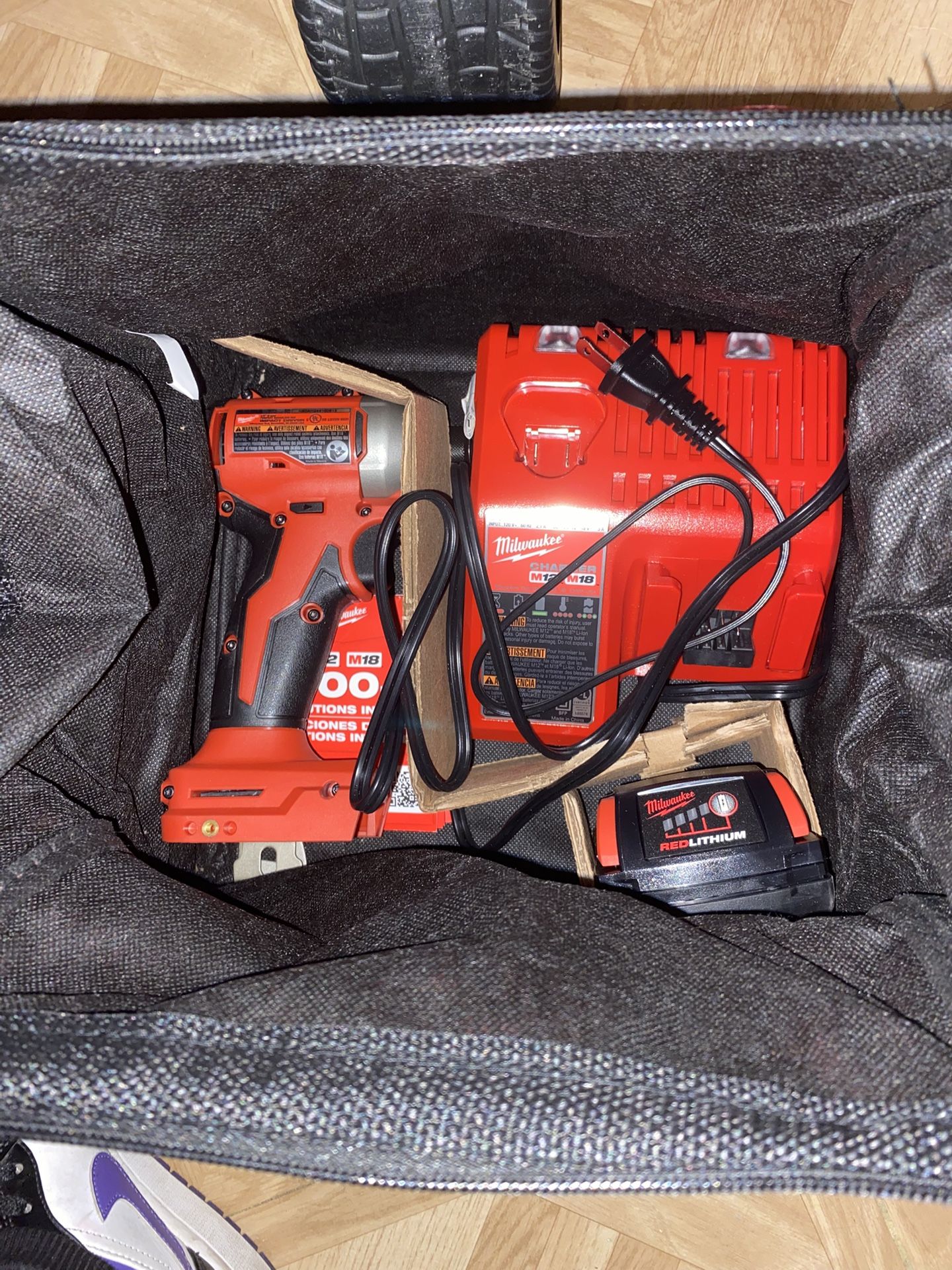 Milwaukee 3650-21P M18 18V 1/4" Compact Hex Impact Driver Kit (open Box” Serial Number “ 3650-22P
