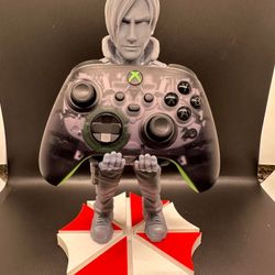 Resident Evil Controller / Phone Holder ( 3d Printed) 