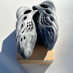 Adidas Yeezy Foam RNNR MX Granite