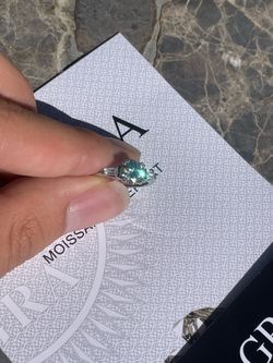 VVS1 Moissanite Ring