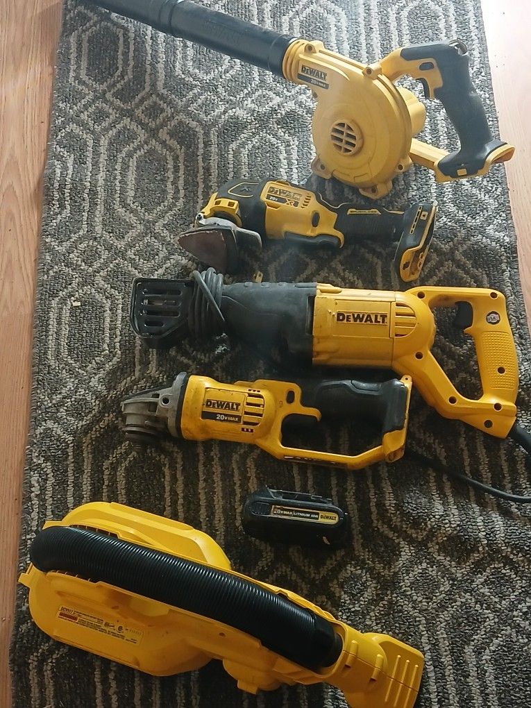 Dewalt Lot