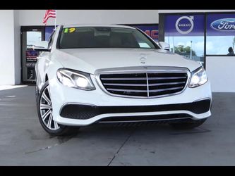 2019 Mercedes-Benz E 300