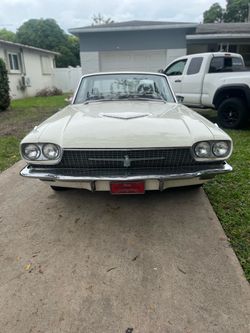 1966 ford Thunderbird