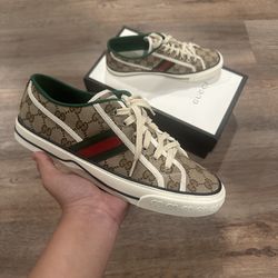 1977 Men Gucci Shoes