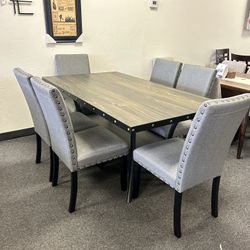 Dining Table With 6 Chairs 