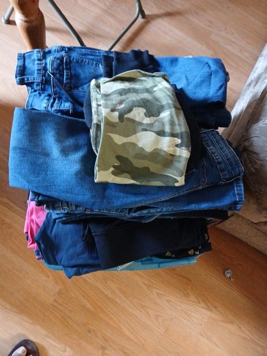 Teen Girls Cloths good Condition