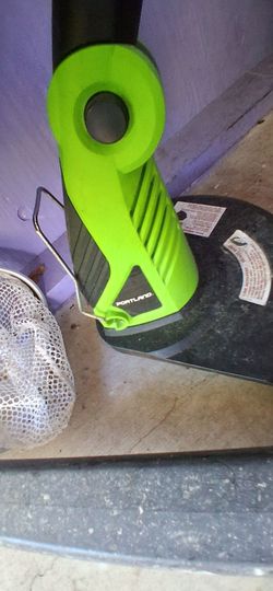 Weed whacker