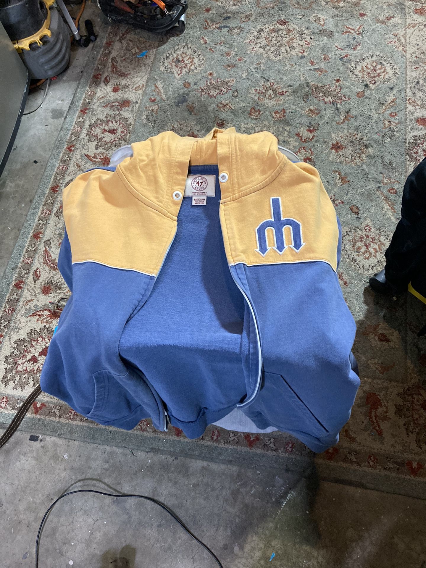Brand 47 Blue Yellow Mariners Pitchfork Hoodie for Sale in Renton, WA