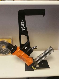 Freeman 18 gauge flooring nailer pneumatic