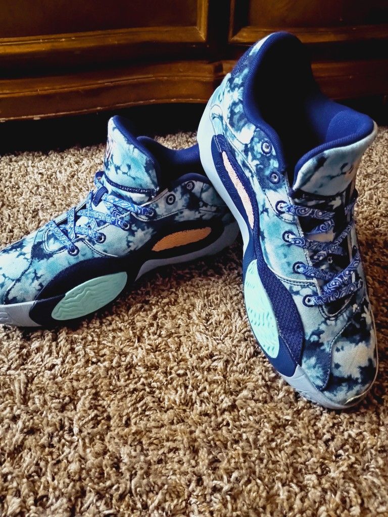 Jordans! Size10