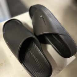 Nike Men’s Calm Slides 13M