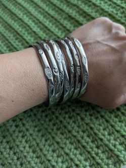 Pulseras de plata  semanario