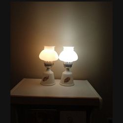 2 Vintage Lamps