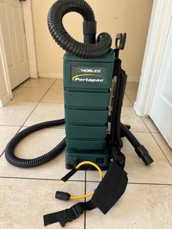 Nobles backpack II Vacuum 1.7 HP comercial equipment modelo   #608232