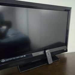 32" Vizio Smart TV w/remote