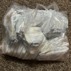Pampers