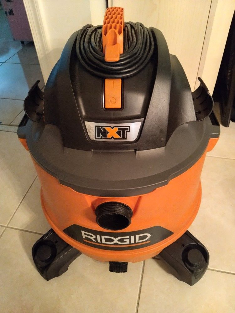Ridgid Wet Dry Vacuum / Excellent Condition !!! On