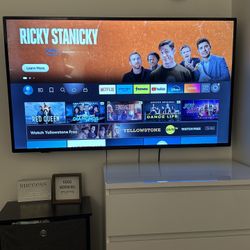 Insignia Smart Tv 55in