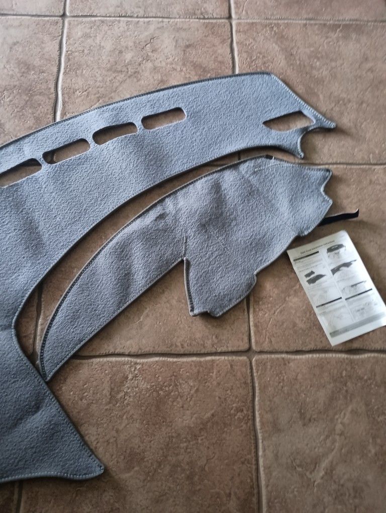 Mazda 3 Dash Cover