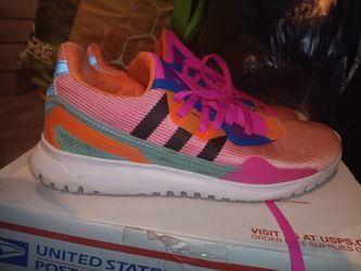 Adidas Flex J Hyper Pop size 6