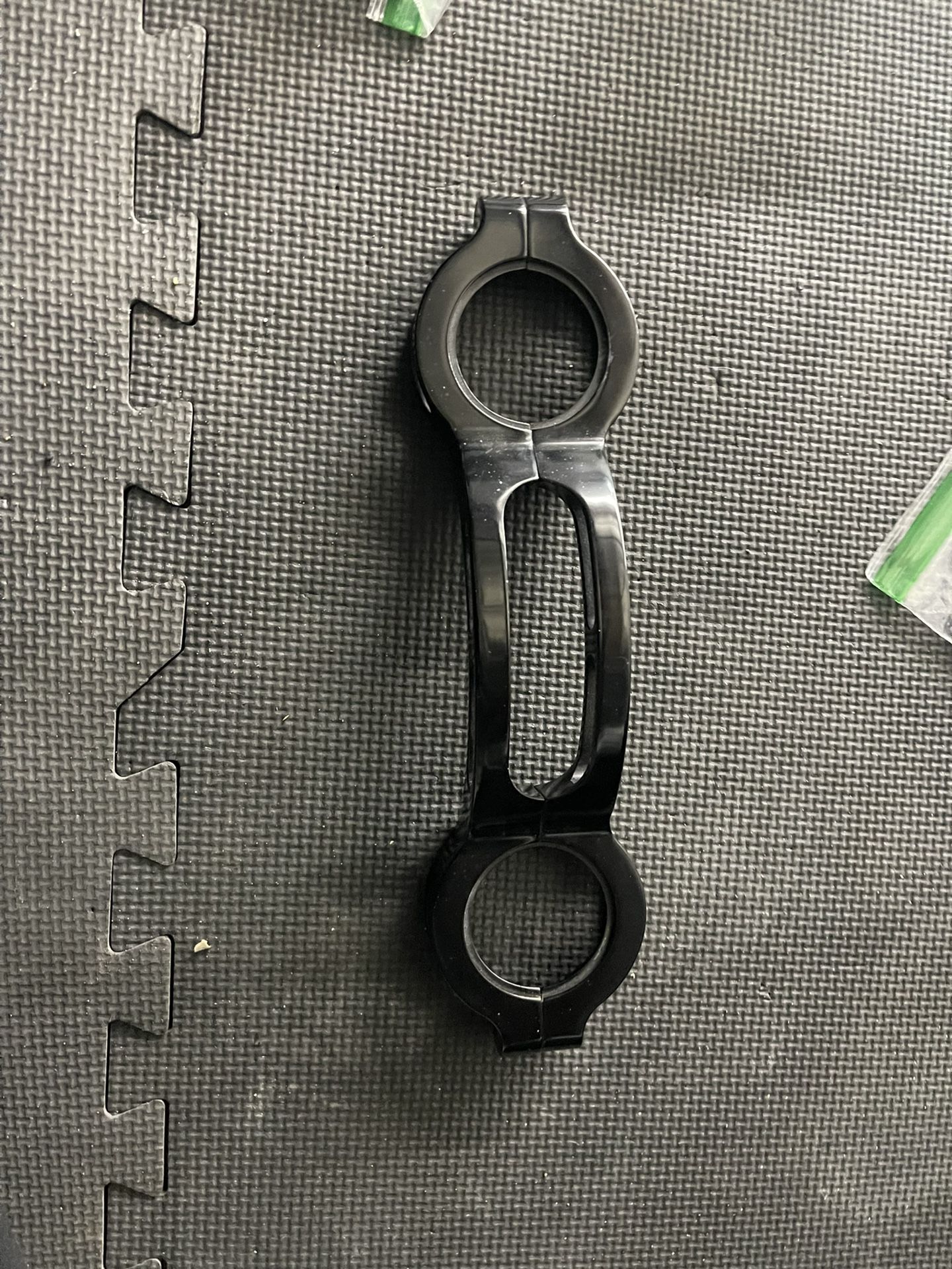 Triumph Scrambler Thruxton Bonneville Forks Brace