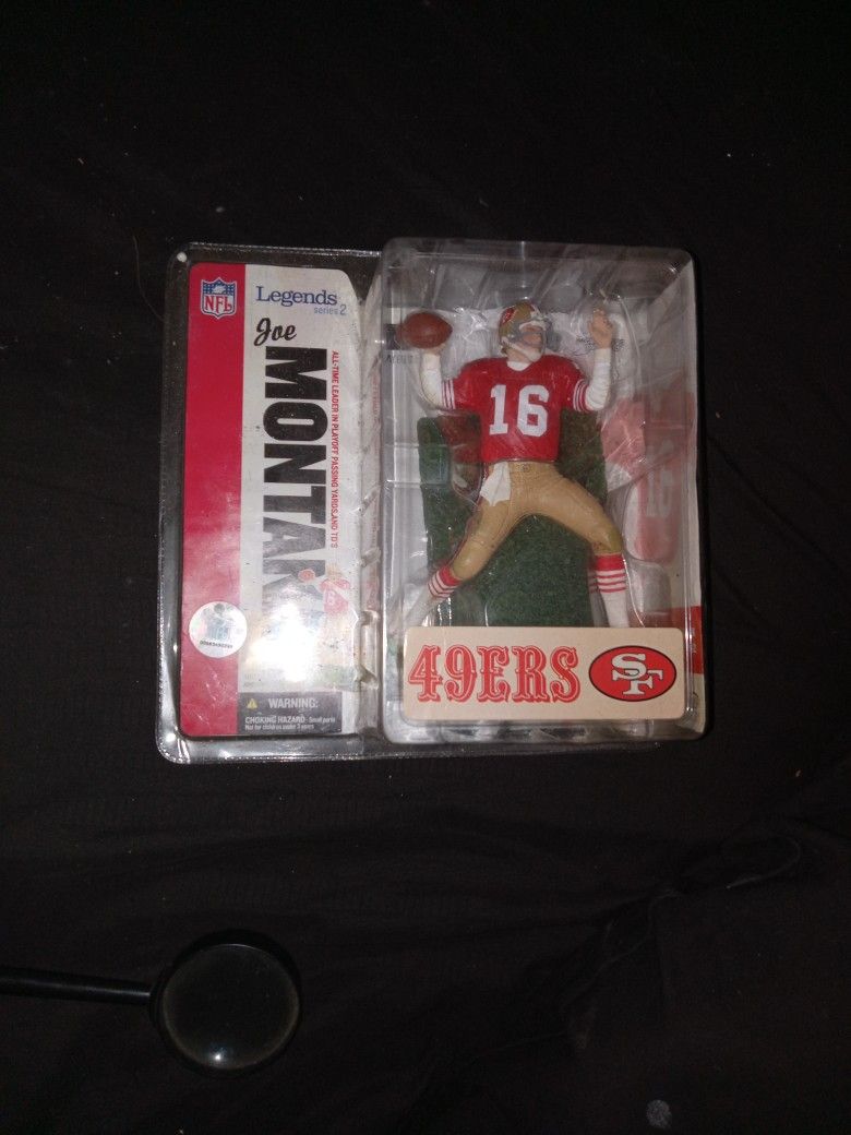 Joe Montana Action Figure McFarlane Legends Series2