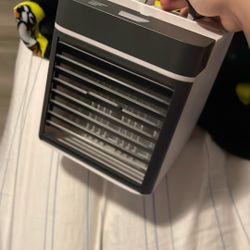 Small Air Conditioner 