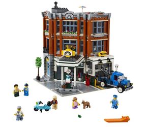 LEGO Creator Expert Corner Garage 10264 Modular Building