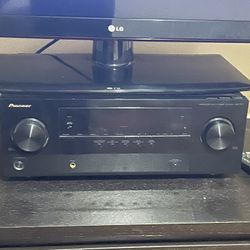 Pioneer  Audio/ Video Multi-channel Receiver VSX-521-k