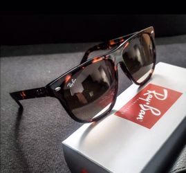 New RayBans - Box, Pouch Cloth All Included