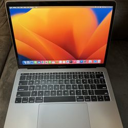 MacBook Pro 13 Inch 2017 16 GB  256 GB Slightly Negotiable 