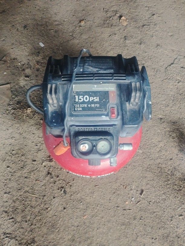 150 PSI 6 GALLON Porter-Cable Air Compressor