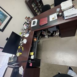Office furniture -FREE