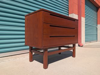 Vintage Mid Century Modern Teak 3-Drawer Chest by Nils Jonsson, c1960s