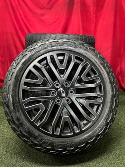 2025 Chevy Silverado High Country 6 Lug 22 Inch OEM Wheels