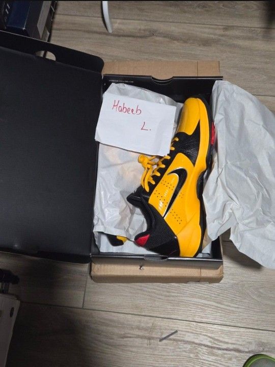 Kobe Protro 5 Bruce Lee Sz 11.5 DS