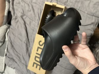 Onyx Black Yeezy Slides 